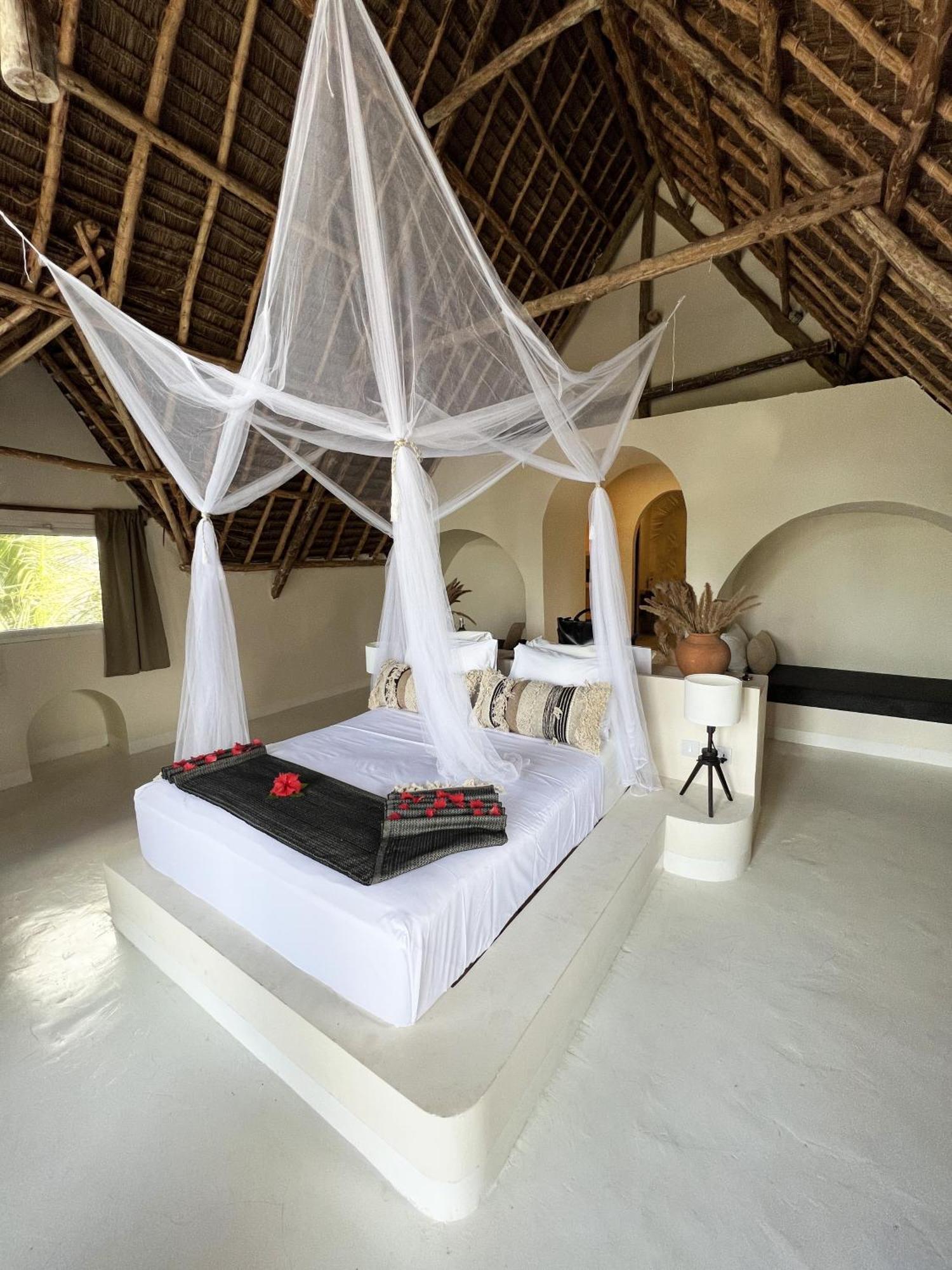 Kuwa Zanzibar Aparthotel Kiwengwa  Exterior photo